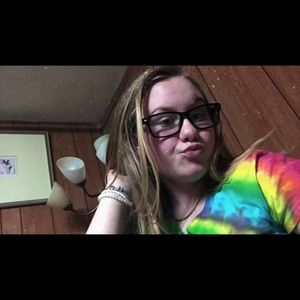 Meet your Posher, Haley